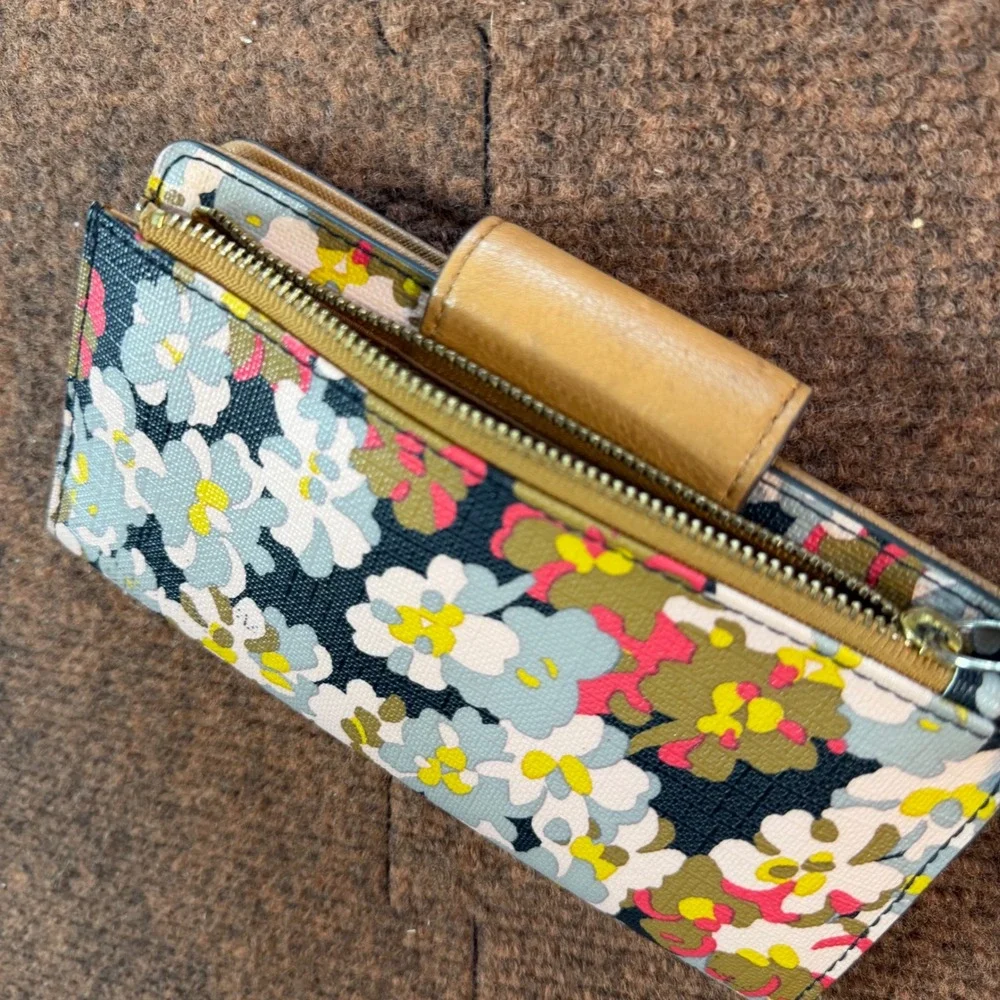 Fossil Logan Slim Bifold Wallet Floral Print Tan Leather Trim Multicolor 1841